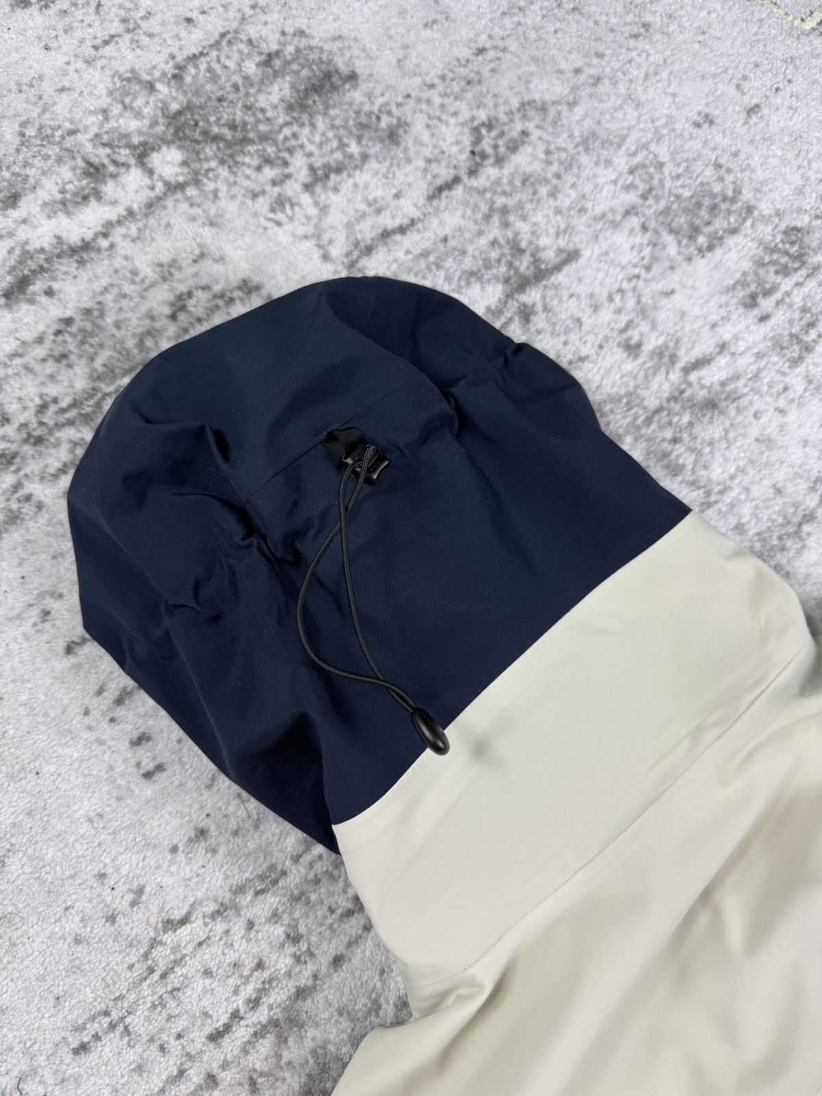 Arc'teryx × Goretex Arcteryx Gore-Tex Recco Jacket Hiking Trekking Outdoor Size US M / EU 48-50 / 2 - 15 Thumbnail