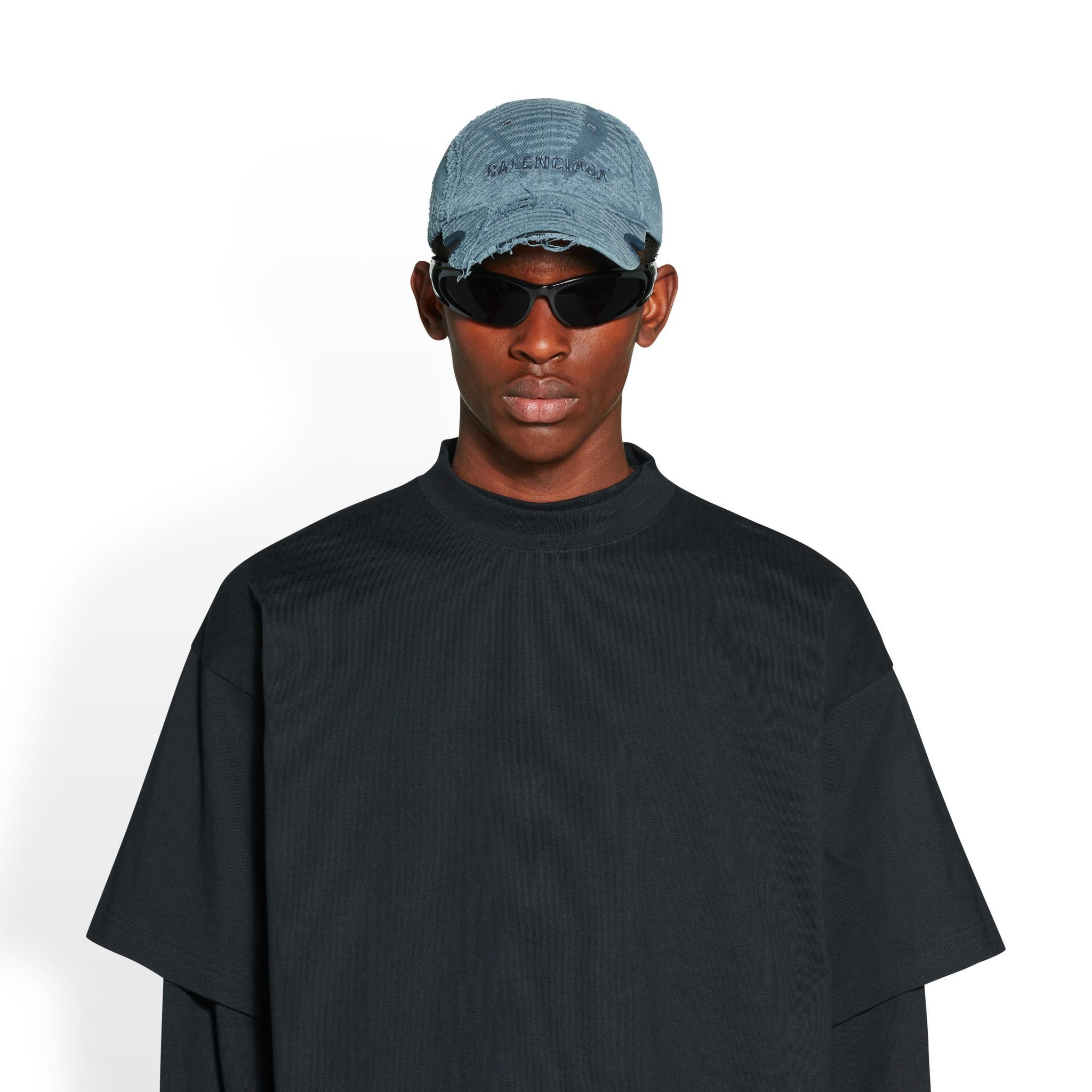 Balenciaga o1srvl11e1025 Size: L / Laser Destroyed Hat / Cap in Blue Size ONE SIZE - 4 Thumbnail