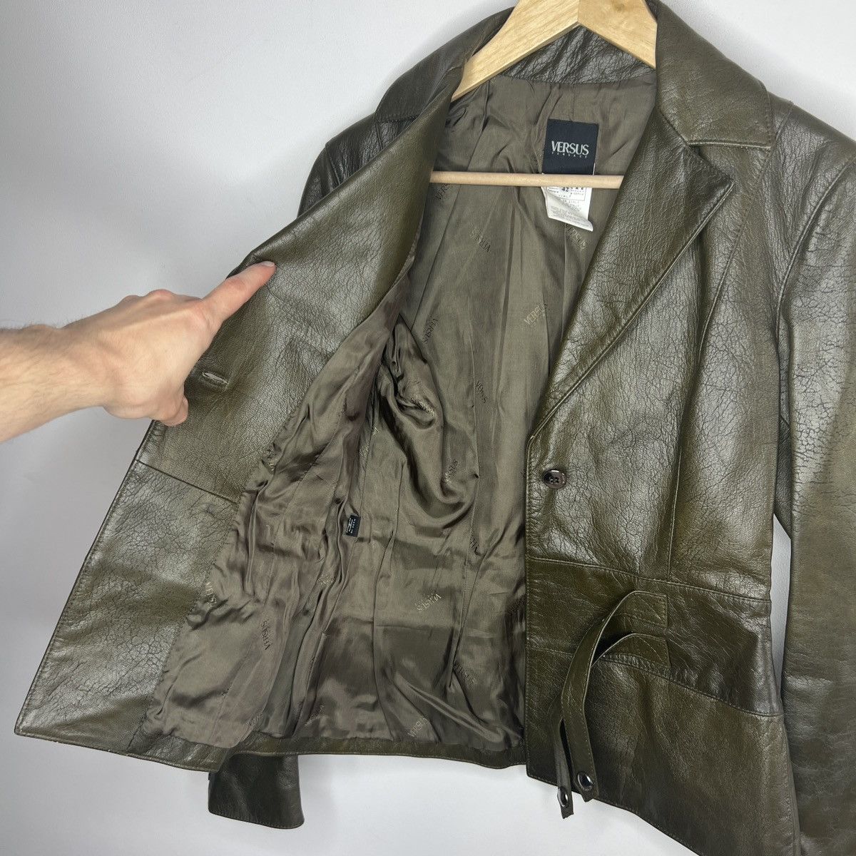 Versace Versus Versace real leather wmns jacket Size M / US 6-8 / IT 42-44 - 9 Thumbnail