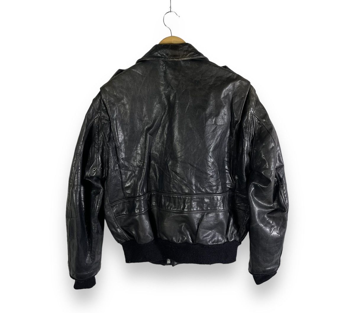 Schott Vintage 60s Schott A2 Bomber Leather Punk Motocycle Jacket Size US L / EU 52-54 / 3 - 2 Thumbnail