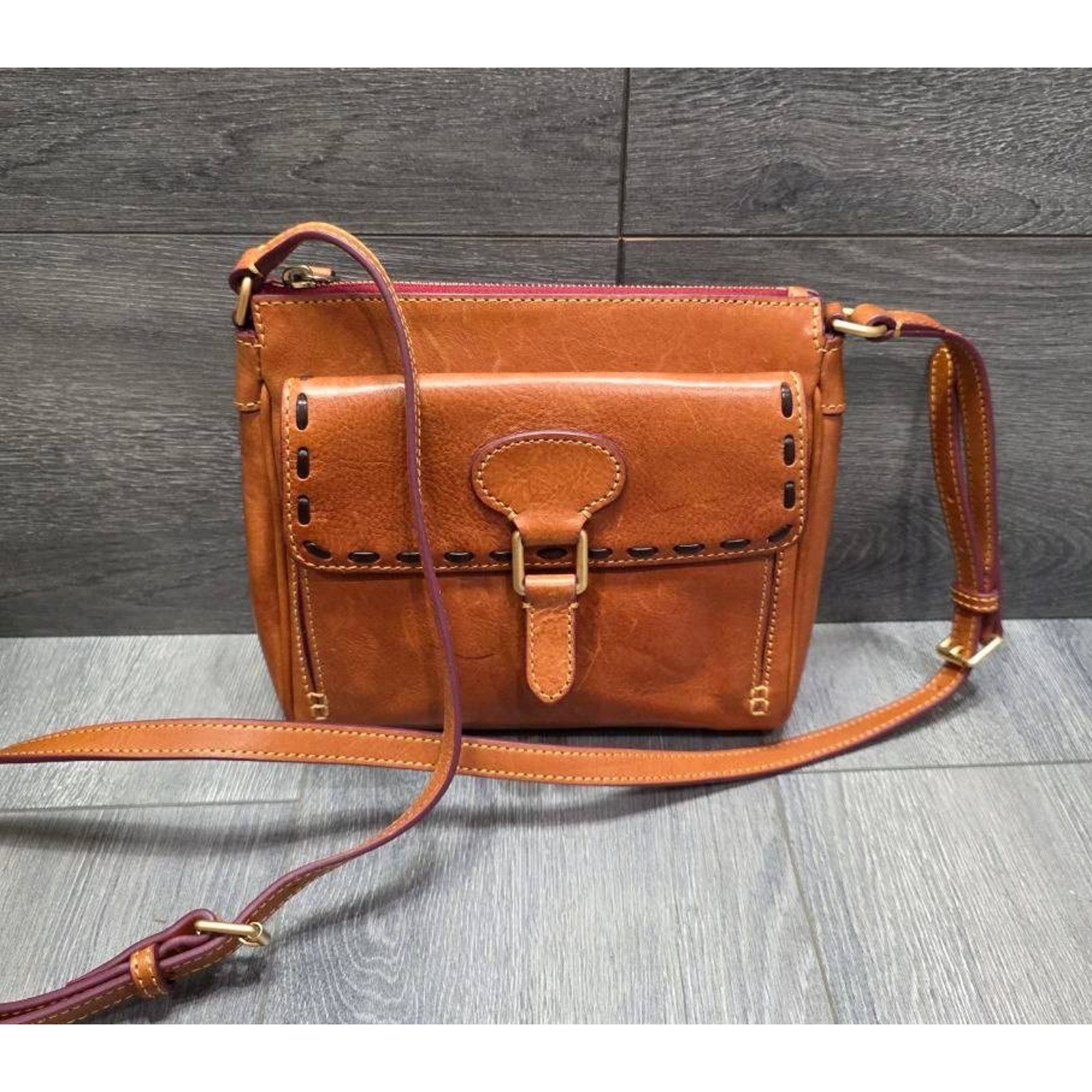 Dooney & Bourke Dooney & Bourke Brown Medium Leather Crossbody bag B000553 Size ONE SIZE - 1 Thumbnail