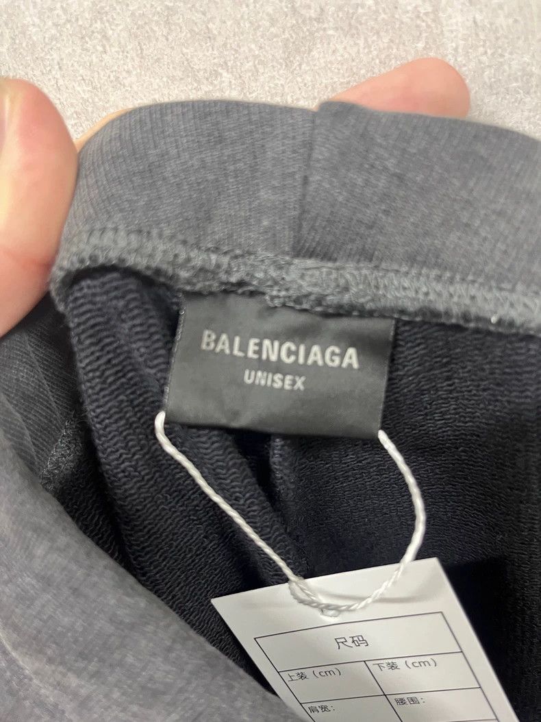 Balenciaga Balenciaga size S Studded Dragon Pattern Sport Pants, Size Size US 27 - 5 Thumbnail