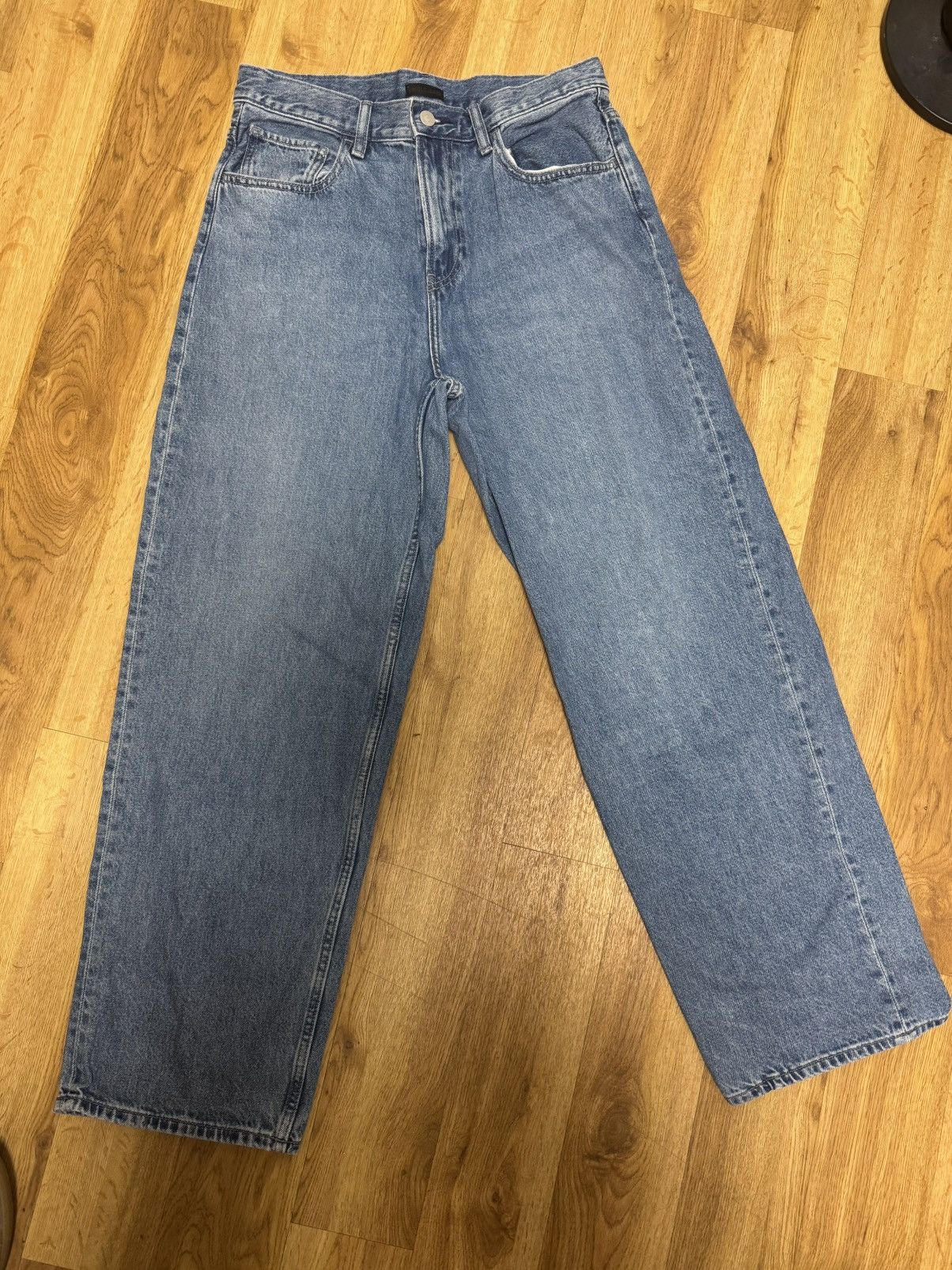 Uniqlo Uniqlo Baggy Denim 30x32 Size US 30 / EU 46 - 1 Thumbnail