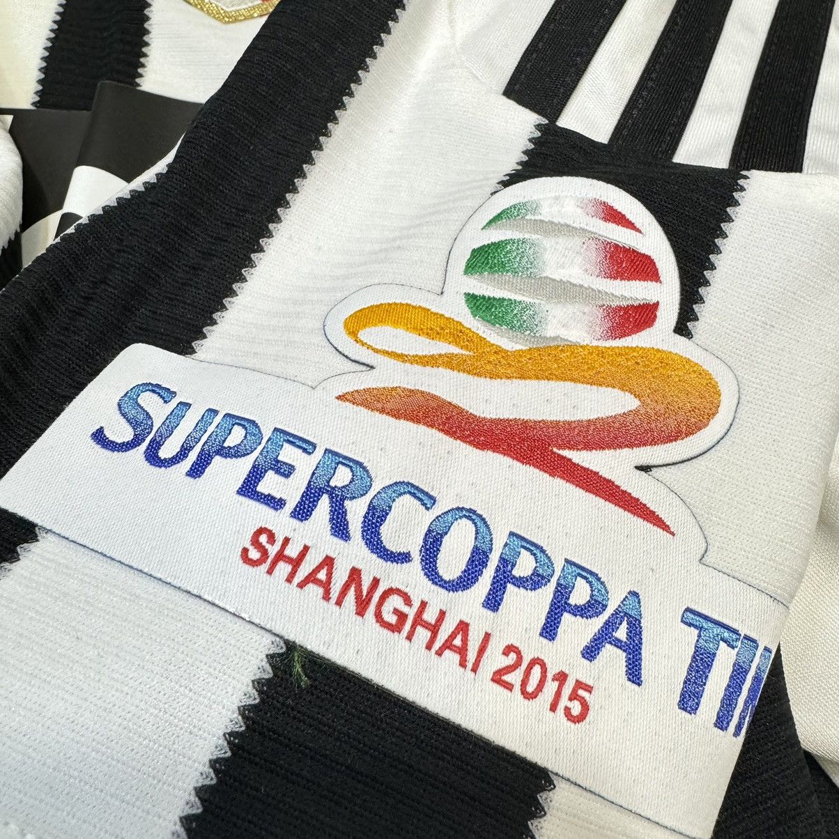 Adidas Juventus 15/16 supercoppa final shirt #17 Mandzukic Size US S / EU 44-46 / 1 - 6 Thumbnail