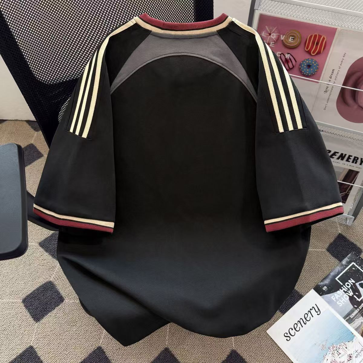 Vintage Retro Soccer Jersey Tee Size US M / EU 48-50 / 2 - 3 Thumbnail