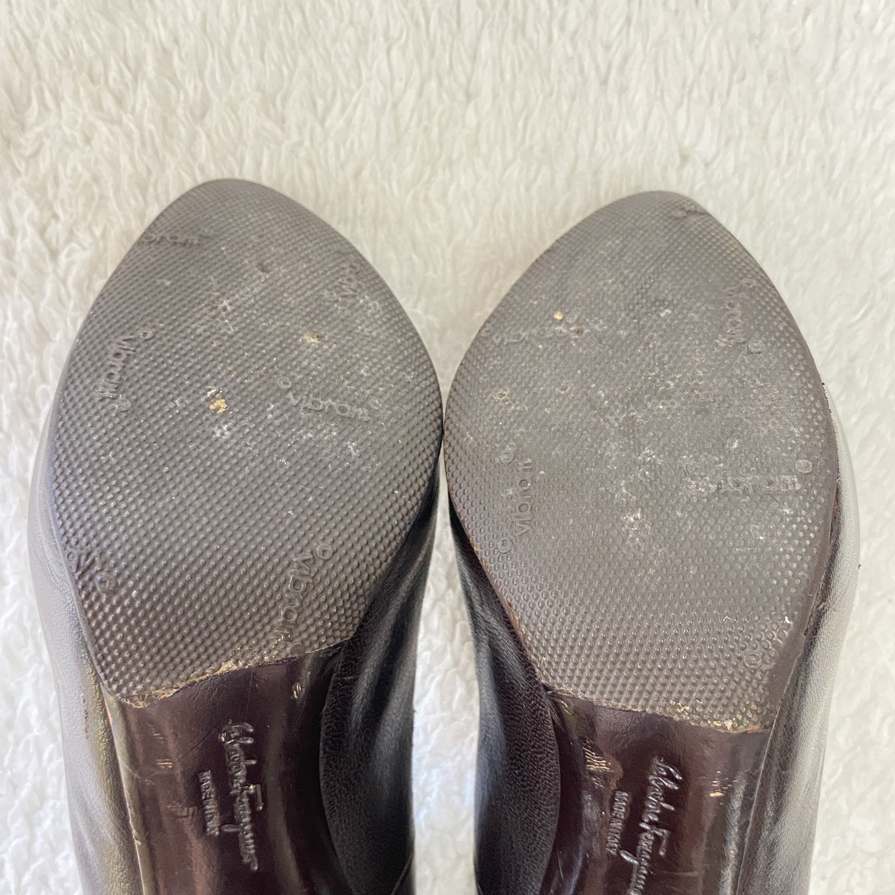 Salvatore Ferragamo Vintage Salvatore Ferragamo Brown Leather Wooden Heel Pumps Size US 6.5 / IT 36.5 - 12 Thumbnail