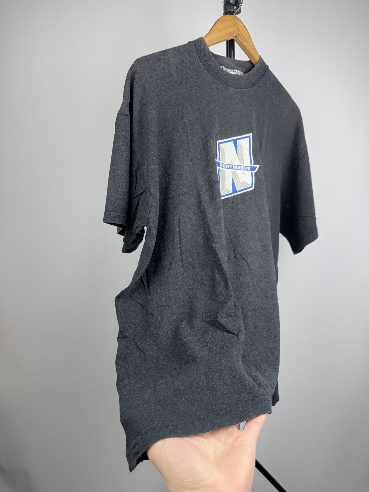 Vintage 90s Retro Vintage Northwave Snowboards Logo Rare T-Shirt Y2K Size US L / EU 52-54 / 3 - 9 Thumbnail