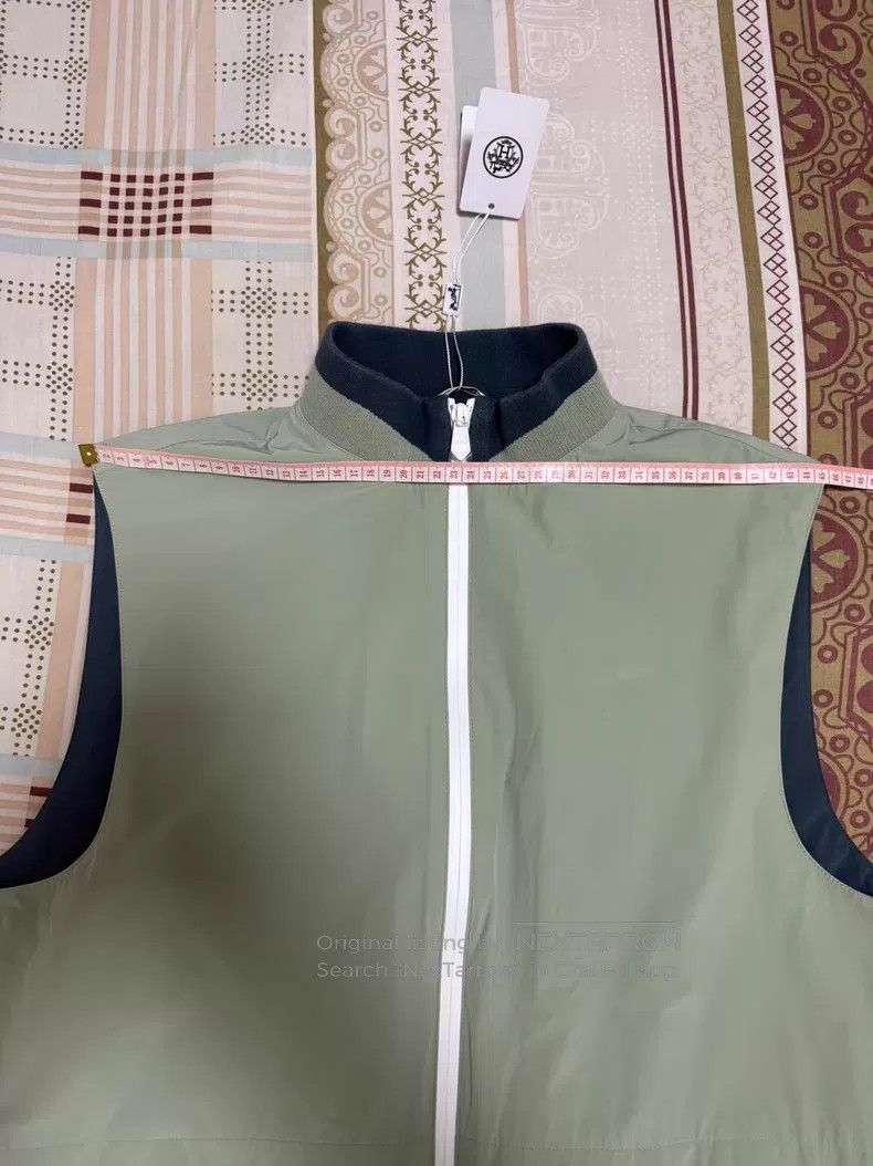 Hermes Hermes Pill Capsule Vest, Can be stored as a small capsule Size US L / EU 52-54 / 3 - 3 Thumbnail