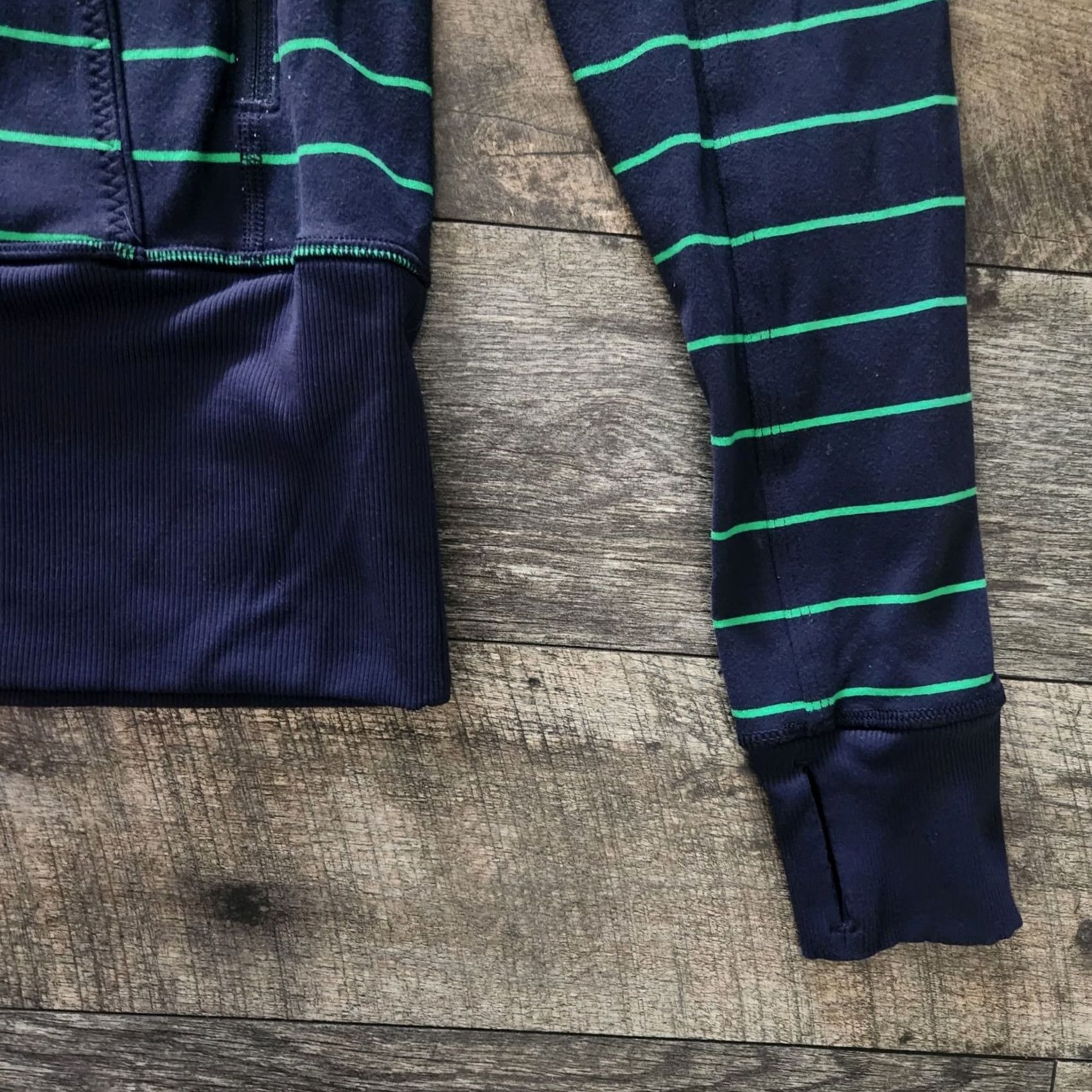 Lululemon Lululemon Asana Jacket Womens 10 Zip Mock Neck Blue Green Striped Athletic - Vintage Size L / US 10 / IT 46 - 4 Thumbnail