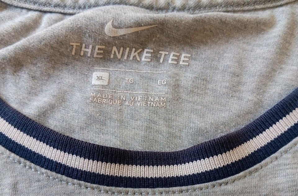 Nike NIKE OLYMPIC TEAM USA HERITAGE TEE T-SHIRT CN1423-063 Size US XL / EU 56 / 4 - 4 Thumbnail