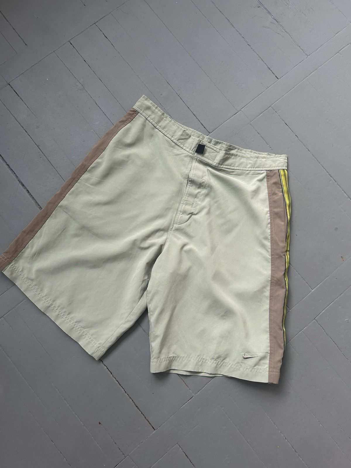 Nike × Vintage Nike vintage shorts Size US 30 / EU 46 - 2 Thumbnail