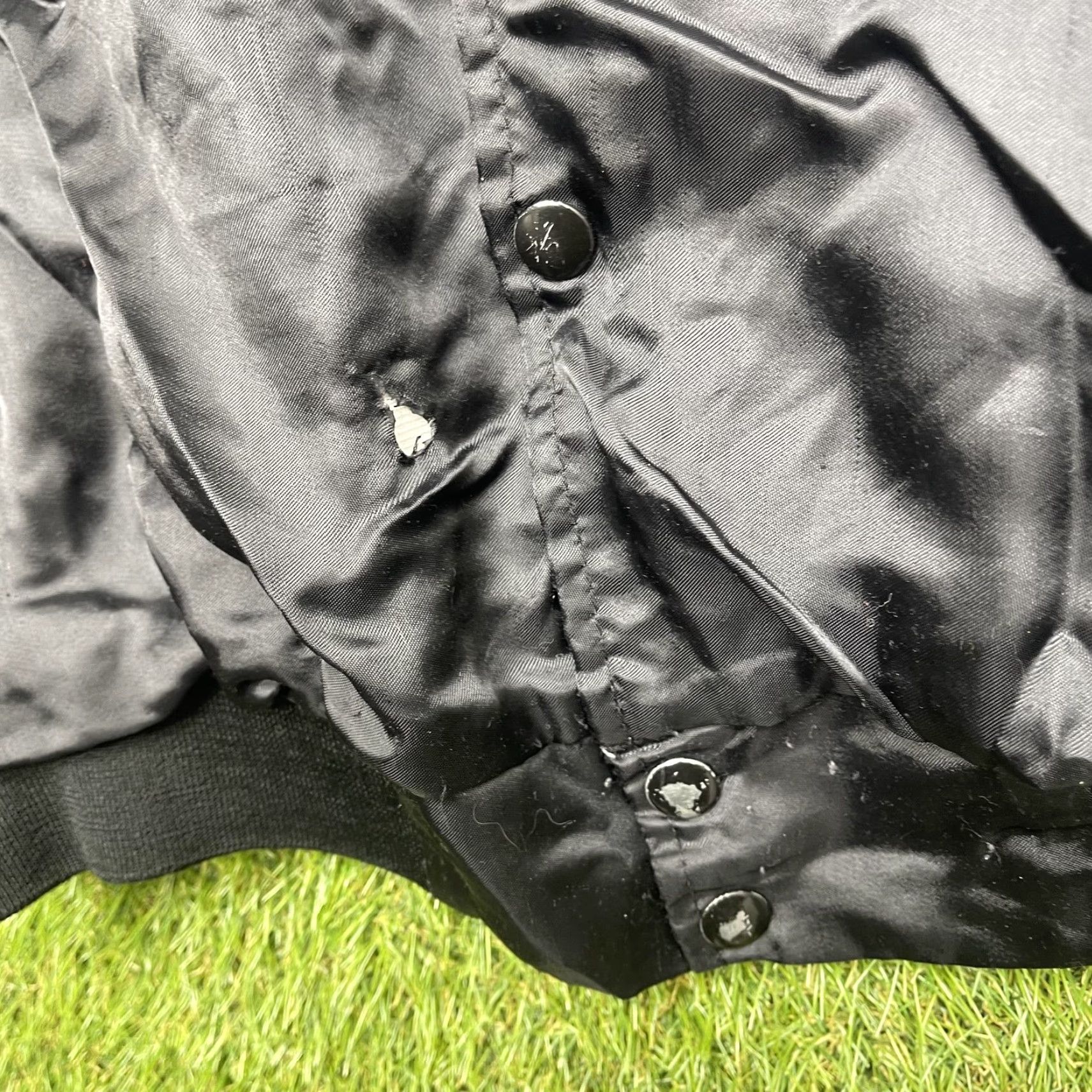 Vintage VINTAGE WestArk USA Chevrolet Camaro Jacket Mens 2XL Black Satin Bomber Heartbeat of America USA Cars 90s Mens Size US XXL / EU 58 / 5 - 7 Thumbnail