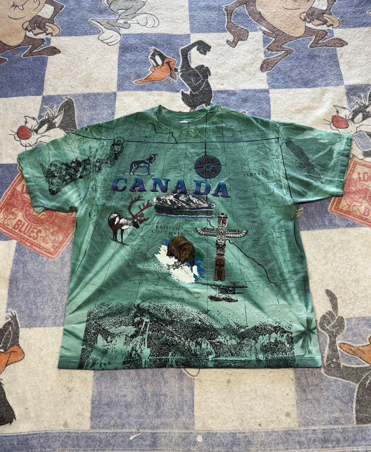 Vintage Vintage canada aop tee Size US L / EU 52-54 / 3 - 1 Thumbnail