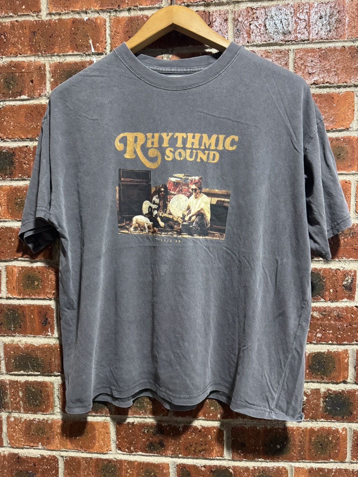 RHYTHMIC SOUND T SHIRT