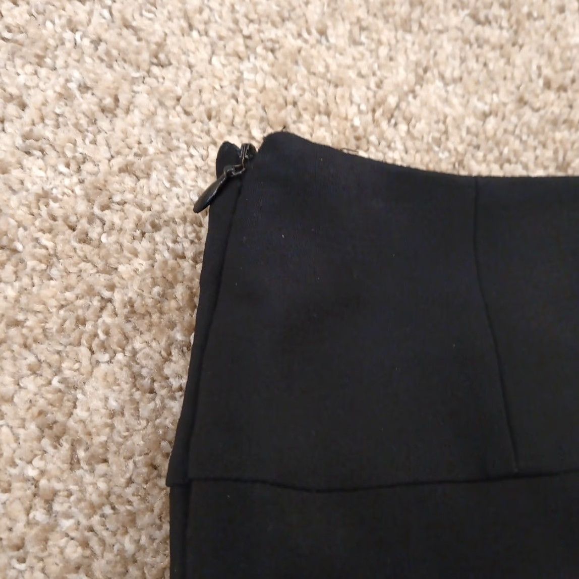 Armani ARMANI Skirt Women's Knee Length Pencil Lined Wool Blend Black 42 Italy Vintage No Straight & Pencil Dressy Size 28" / US 6 / IT 42 - 7 Thumbnail