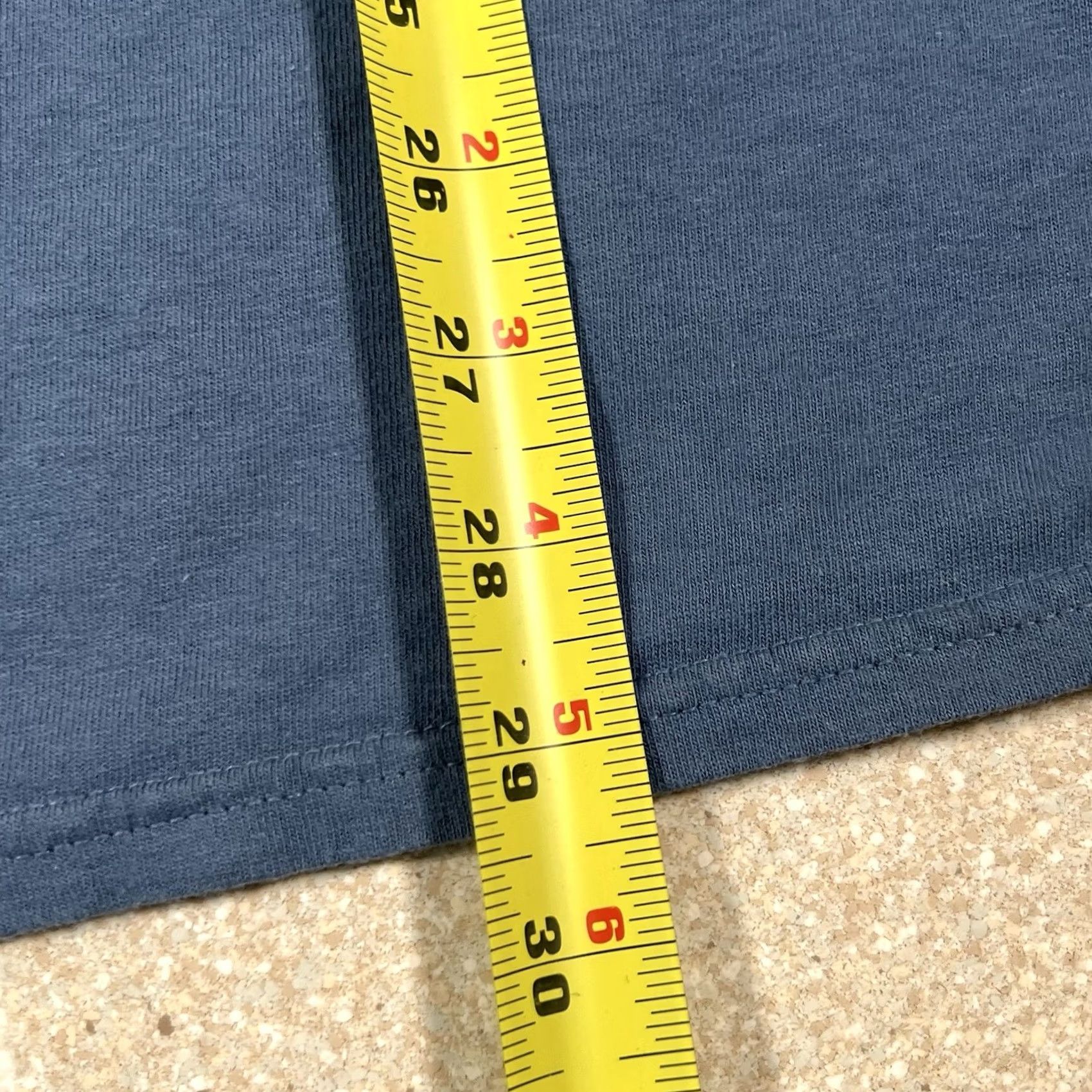 Gildan VTG 2005 THE HONEYMOONERS GOLFING T-SHIRT 2XL FUNNY BLUE Gildan Mens T-Shirt Size US XXL / EU 58 / 5 - 8 Thumbnail