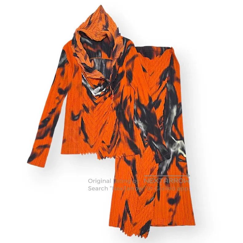 Issey Miyake Issey Miyake Orange Coat Size M / US 6-8 / IT 42-44 - 1 Thumbnail