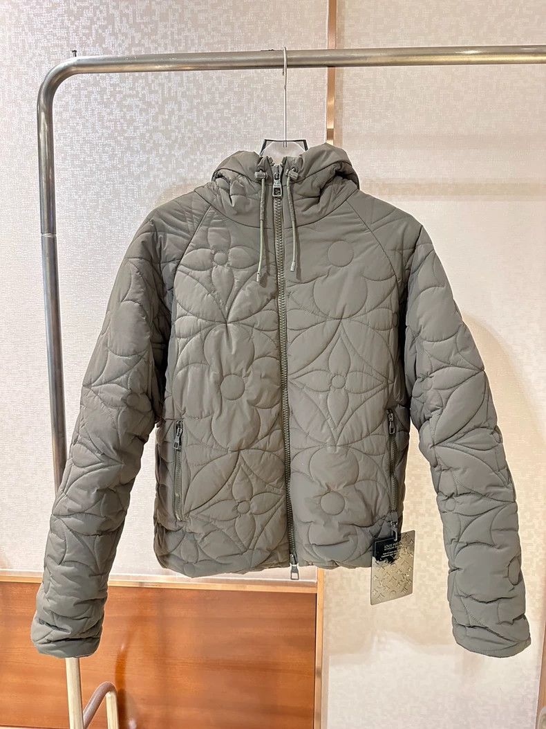 Louis Vuitton Louis Vuitton Presbyopic cotton jacket Size US M / EU 48-50 / 2 - 1 Thumbnail
