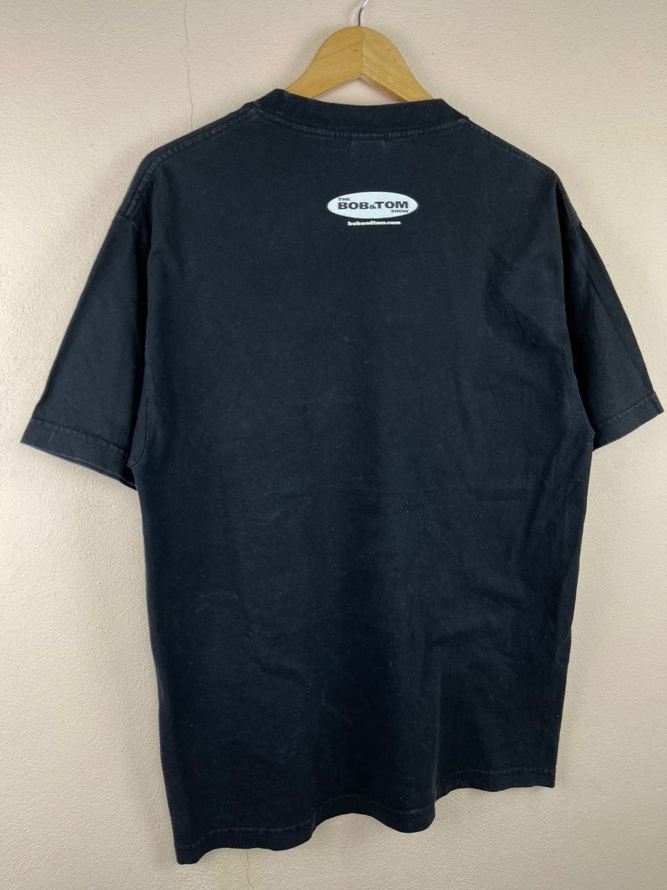 Vintage Vintage 90s The Bob & Tom Show Tee Size US L / EU 52-54 / 3 - 7 Thumbnail