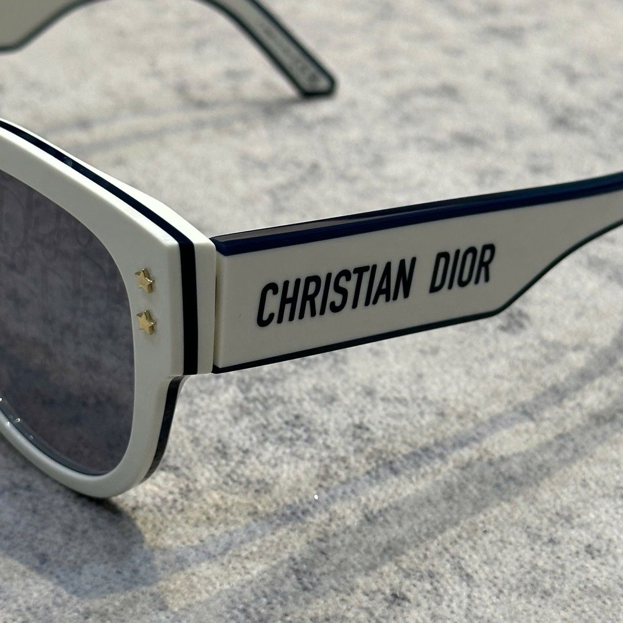 Dior DIOR DIORPACIFIC B2I 95A8 Sunglasses Size ONE SIZE - 2 Thumbnail