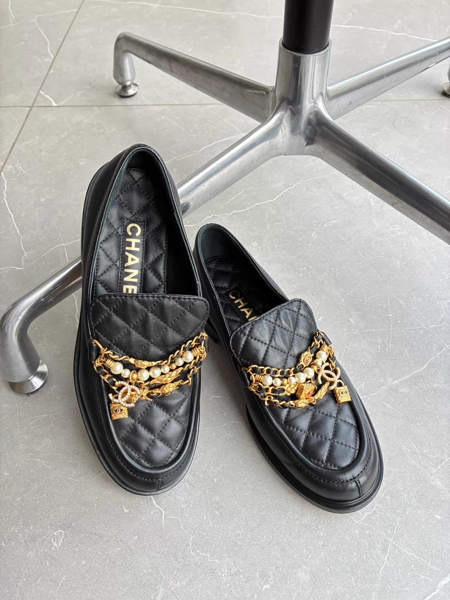 Chanel Chanel Black Quilted Pearl Black & Gold Chain Loafer 37 Size US 6.5 / IT 36.5 - 1 Thumbnail