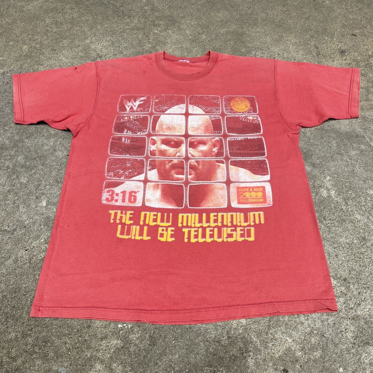 Vintage Vintage Stone Cold Steve Austin Millennium Tee Faded XL Size US XL / EU 56 / 4 - 1 Thumbnail