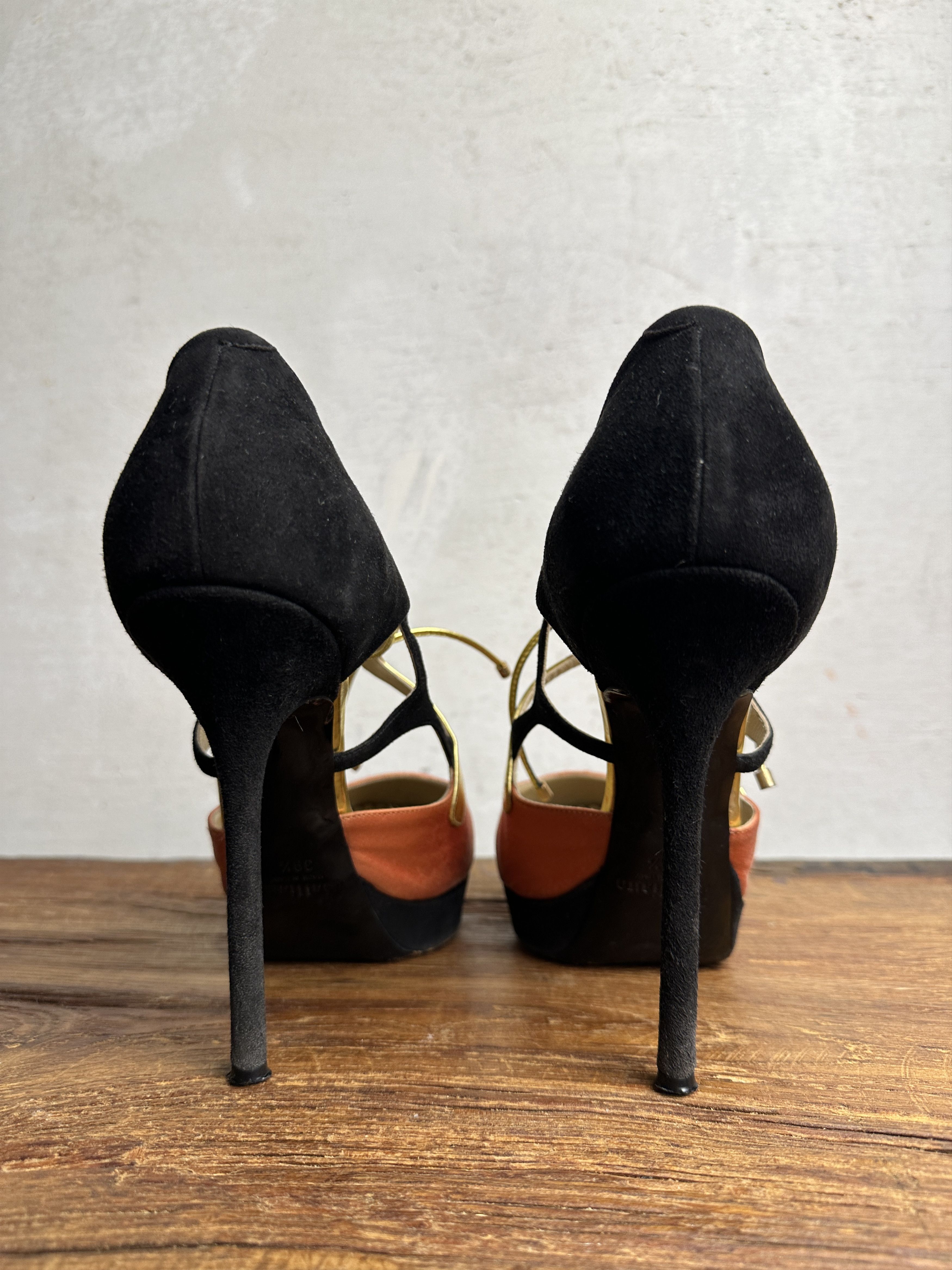 John Galliano John Galliano Archive Silk/Suede High Heeled Shoes Size US 9.5 / IT 39.5 - 4 Thumbnail