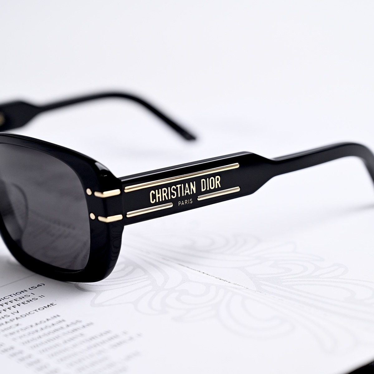 Dior DIOR DIORSIGNATURE S12I 10A0 SUNGLASSES Size ONE SIZE - 3 Thumbnail