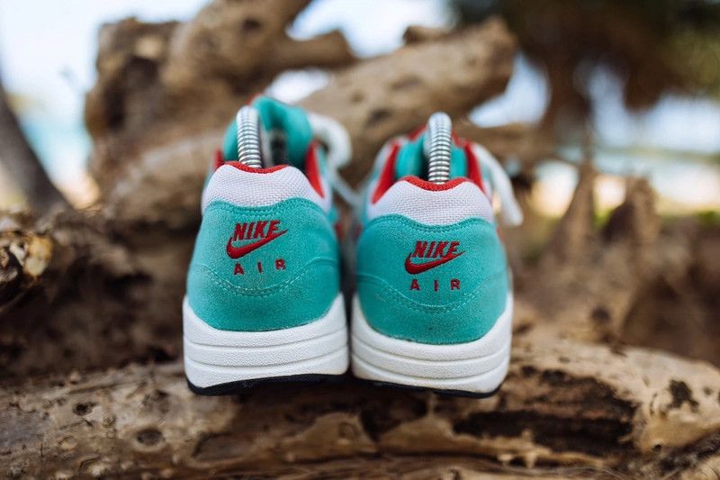 Nike Nike Air Max 1 Sport Red 319986 400 Size US 7 Mint Size US 7 / IT 37 - 12 Thumbnail