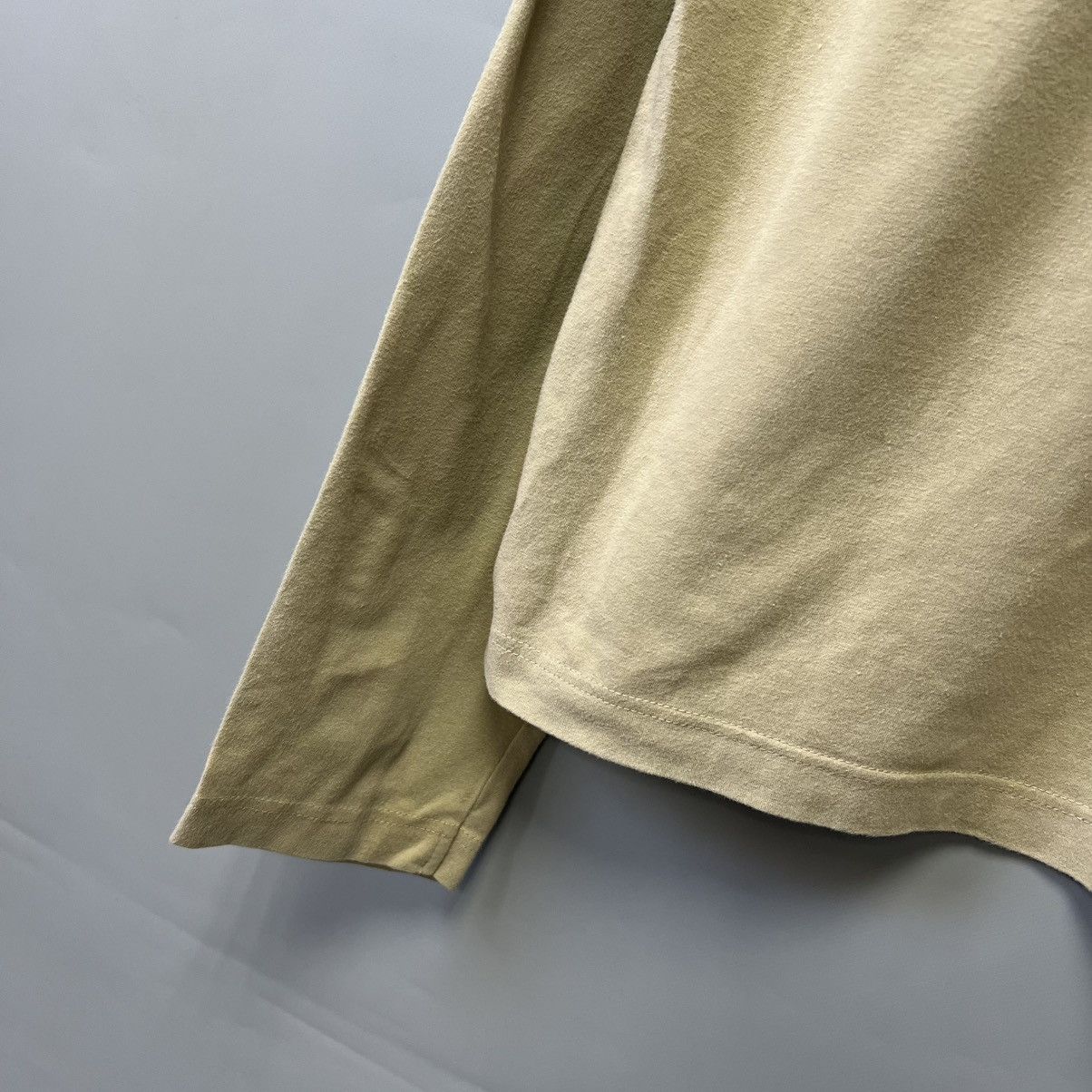 Burberry Burberry Vintage Beige Long Sleeve t shirt nova check Size US M / EU 48-50 / 2 - 17 Thumbnail