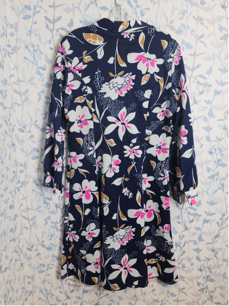 Vintage 1970’s plus size women’s vintage casual floral day dress Size M / US 6-8 / IT 42-44 - 9 Thumbnail