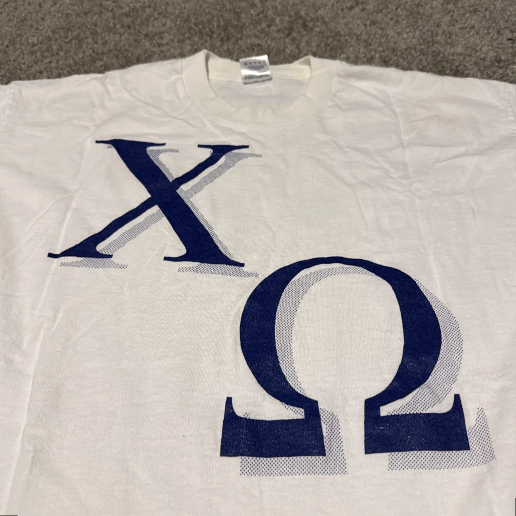 Fruit Of The Loom VINTAGE Chi Omega T-Shirt White XL Unisex Adults College 90s Vintage Greek Life Fruit of the Loom Shirt Women/Men Size US XL / EU 56 / 4 - 4 Thumbnail