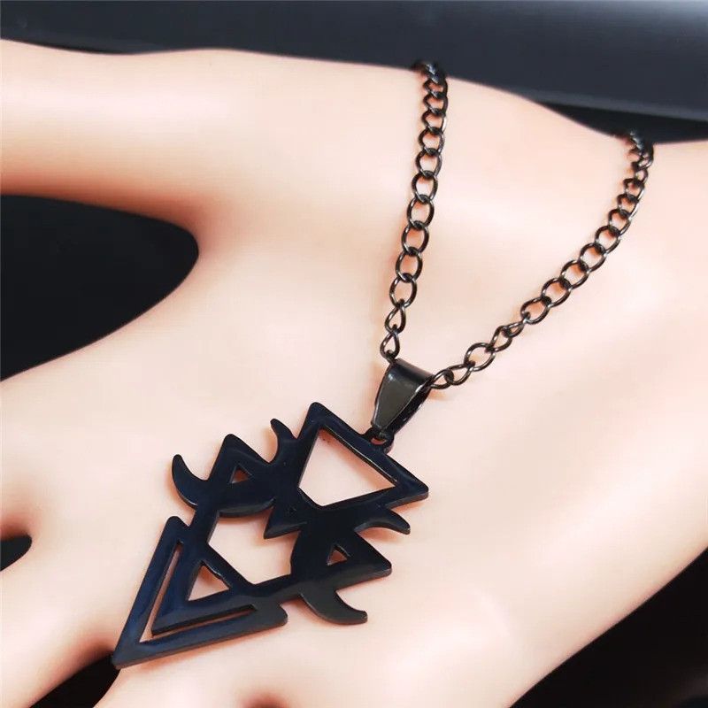 Jewelry Gothic Geometric Stainless-Steel Moon Necklace Size ONE SIZE - 2 Thumbnail