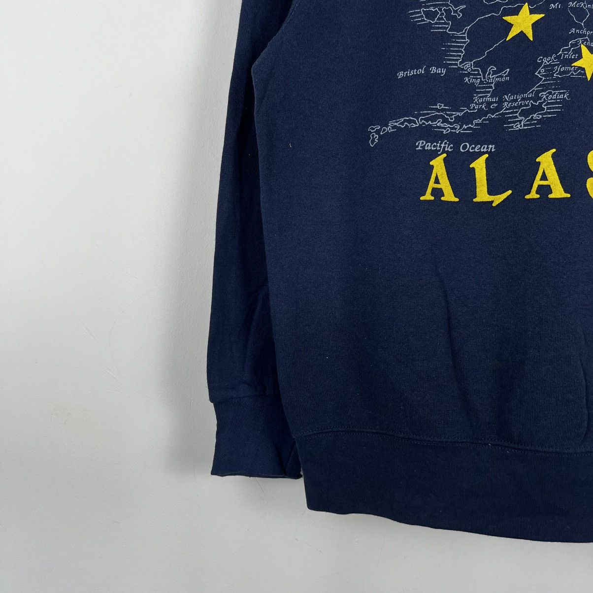 Fruit Of The Loom Vintage Fruit Of The Loom Alaska Map Full Printed Sweatshirt Size US M / EU 48-50 / 2 - 5 Thumbnail