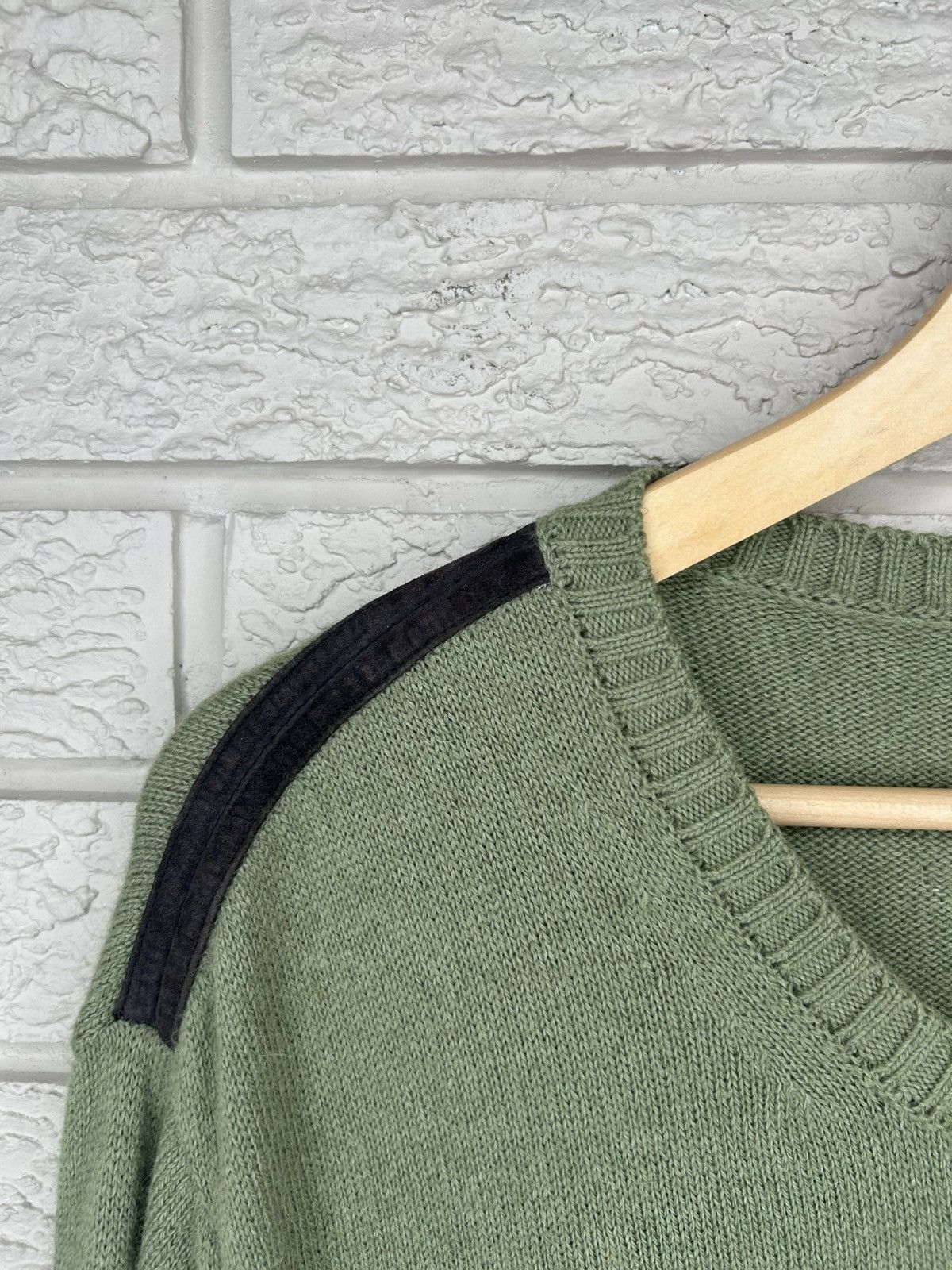 Gucci Gucci Alpaca Silk Olive Green Calfskin Patch Knit Sweater Size US XL / EU 56 / 4 - 4 Thumbnail