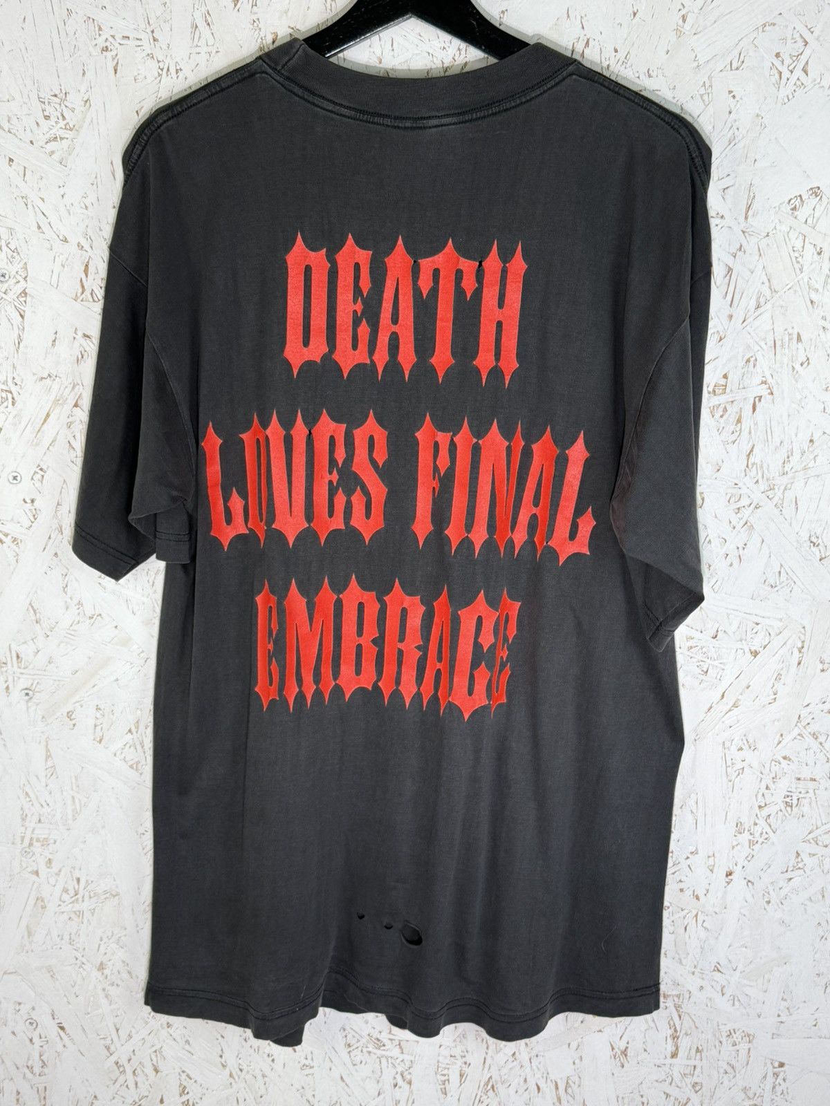 Band Tees Slayer 1995 Death Loves Final Embrace Thrash Metal T-Shirt Size US XL / EU 56 / 4 - 7 Thumbnail