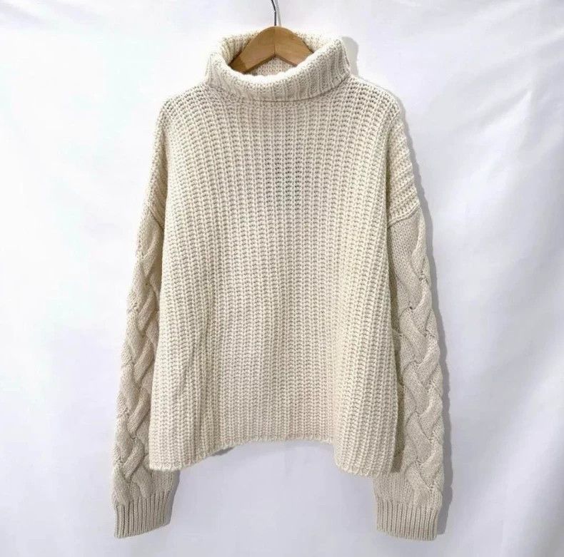 Loro Piana LORO PIANA The little girl's baby cashmere pelt Size L / US 10 / IT 46 - 9 Thumbnail