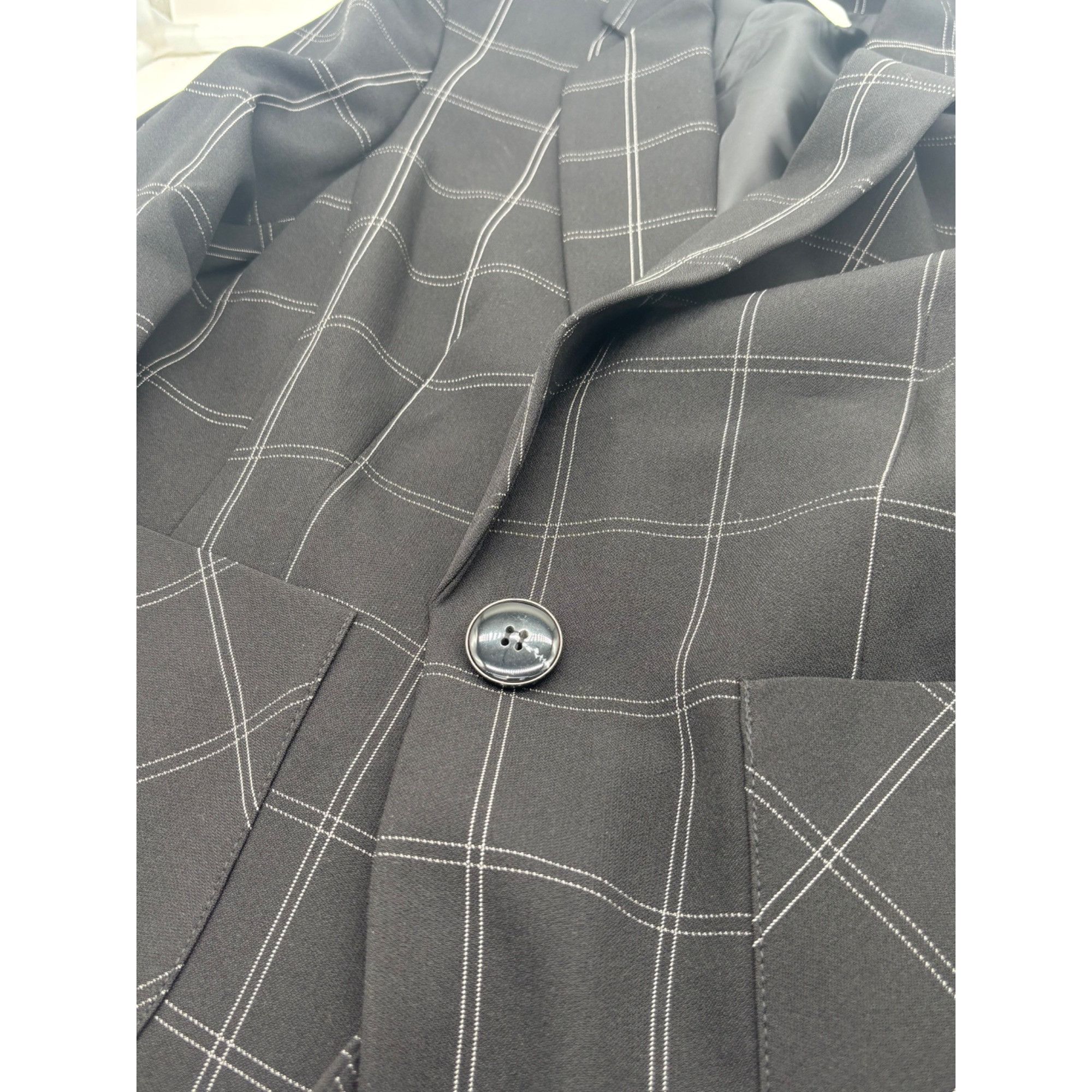 Kasper Kasper Windowpane-Plaid One-Button Blazer, Black/Vanilla, 4 Size S / US 4 / IT 40 - 12 Thumbnail