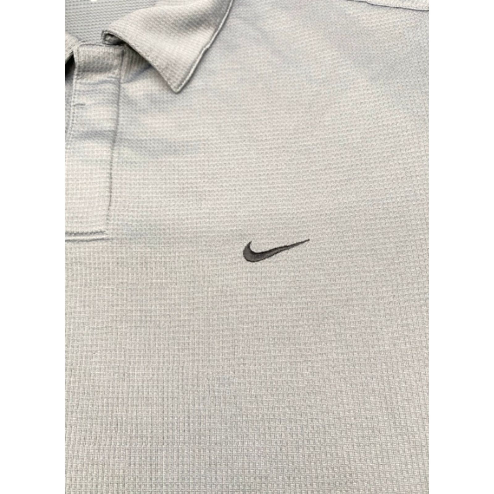 Nike Nike Performance Polo Shirt Men's L Gray - Nike Performance Polo Shirt Golf Short Sleeve Collared 100% Polyester Logo Knit 5194 Size US L / EU 52-54 / 3 - 5 Thumbnail