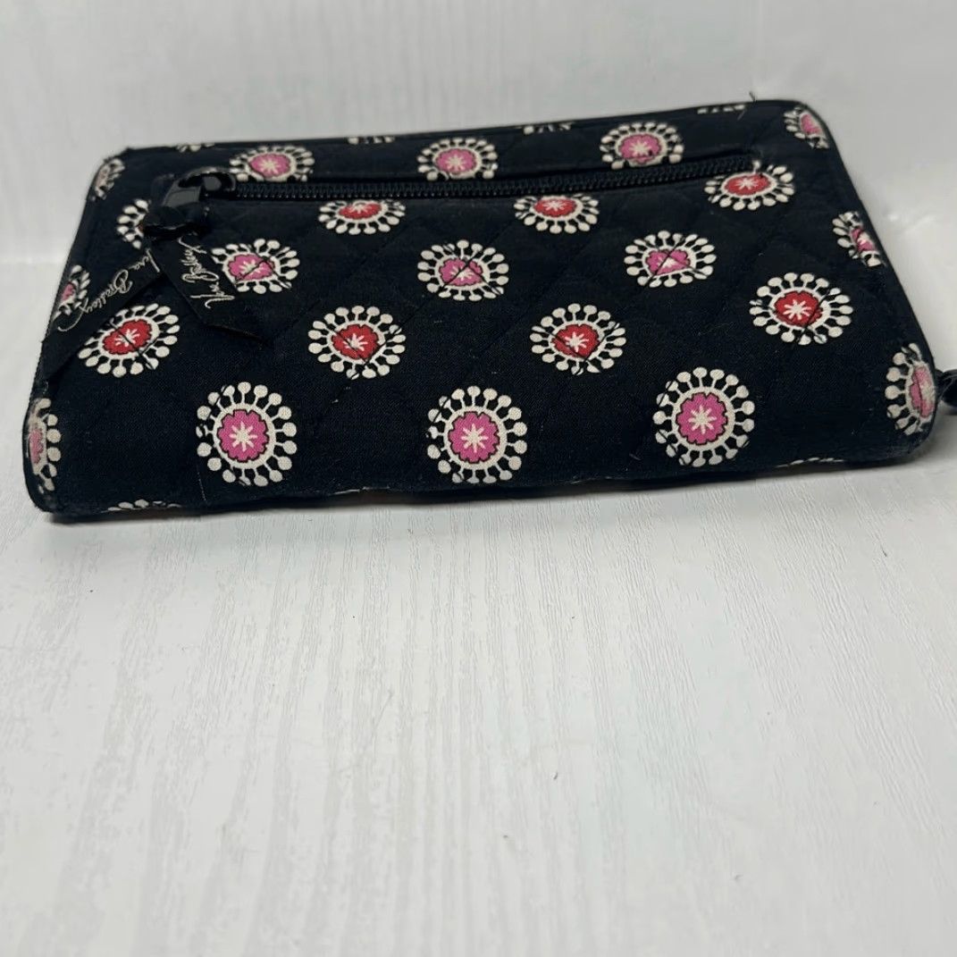 Vera Bradley Vera Bradley Pirhouette Wristlet Black Multicolor looks Twist Lock Women Small Accessories Cotton Exterior Material W 8” H 5” Womens Size ONE SIZE - 7 Thumbnail