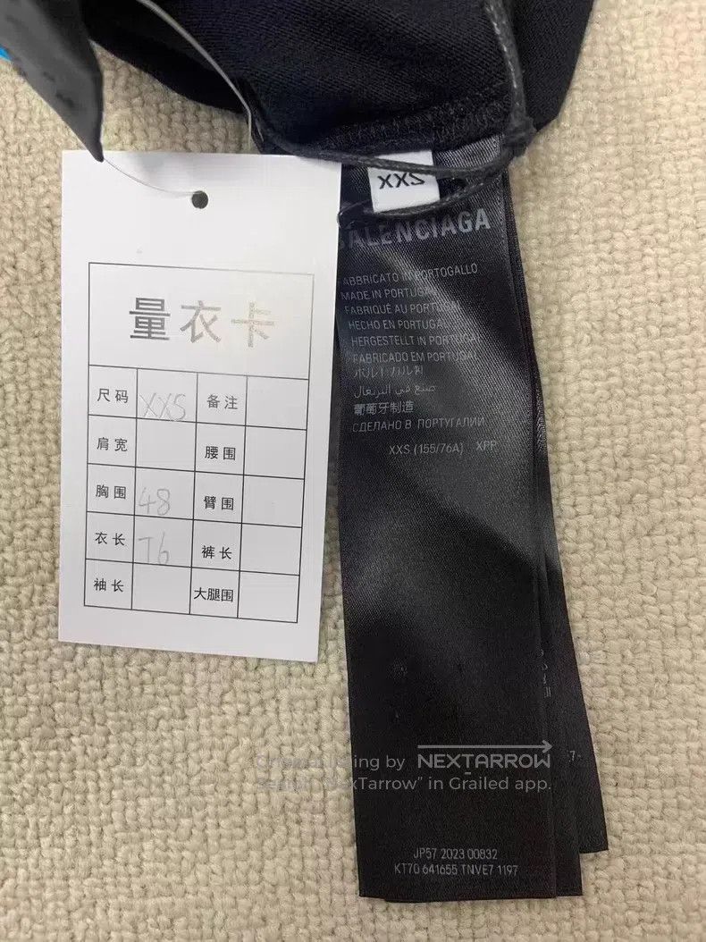 Balenciaga Balenciaga Letter Printed Crew Neck Short Sleeve T-Shirt B Size US XXS / EU 40 - 4 Thumbnail