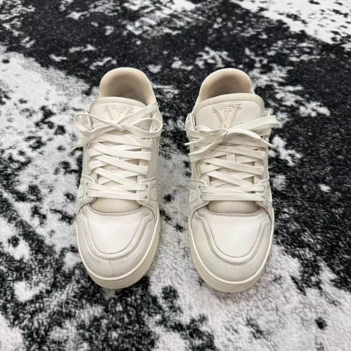 Louis Vuitton LV Trainer White Sneaker 40 95 New Size US 7 / EU 40 - 2 Thumbnail