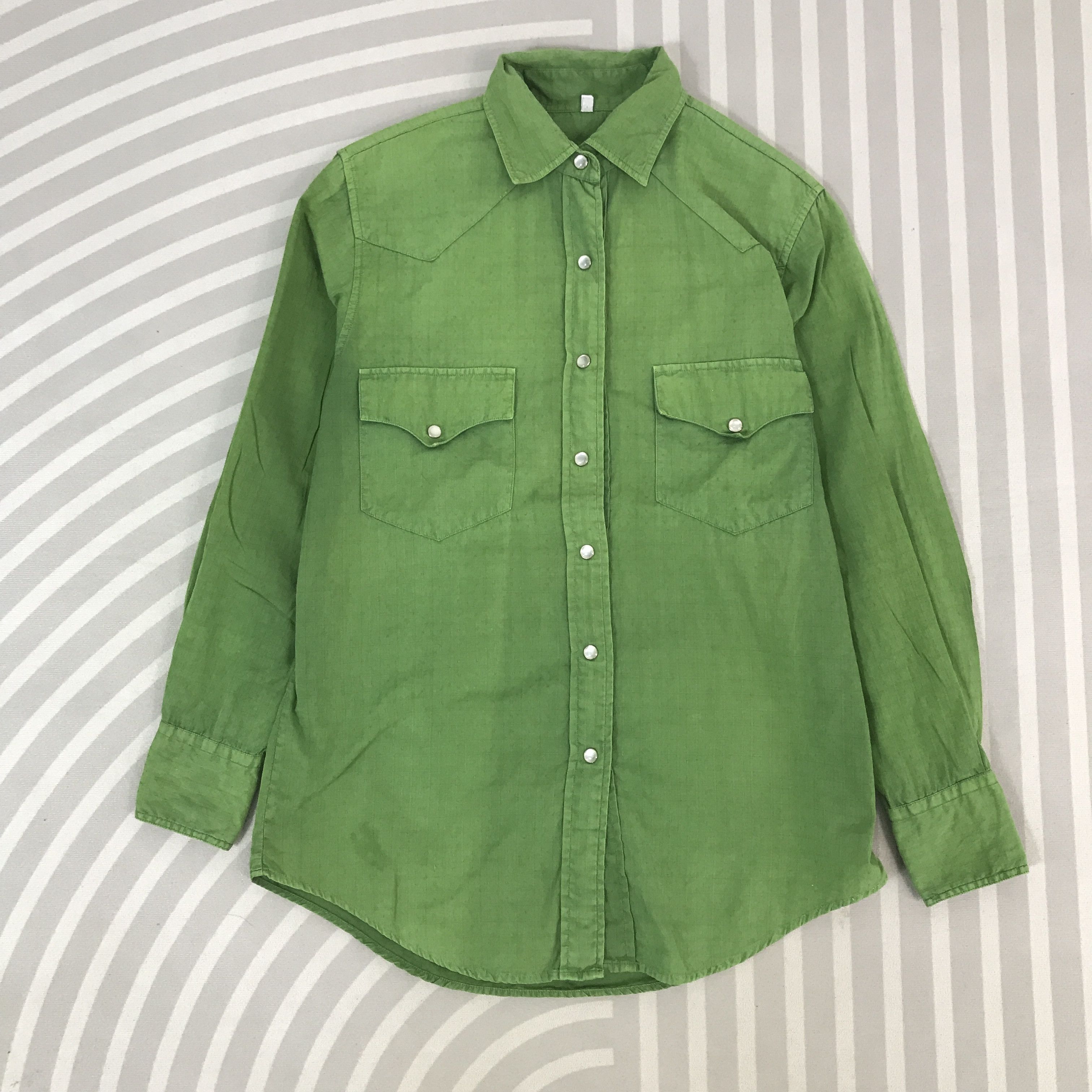 Armani × Giorgio Armani Vintage Giorgio Armani snap Button up long sleeve shirt Size US M / EU 48-50 / 2 - 1 Thumbnail