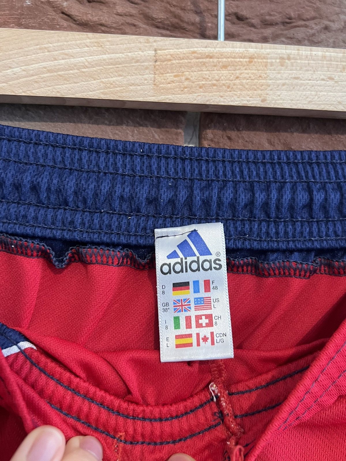 Adidas Rare Vintage 1999 90s Adidas Bayern Munich Shorts L Football Size US 34 / EU 50 - 3 Thumbnail