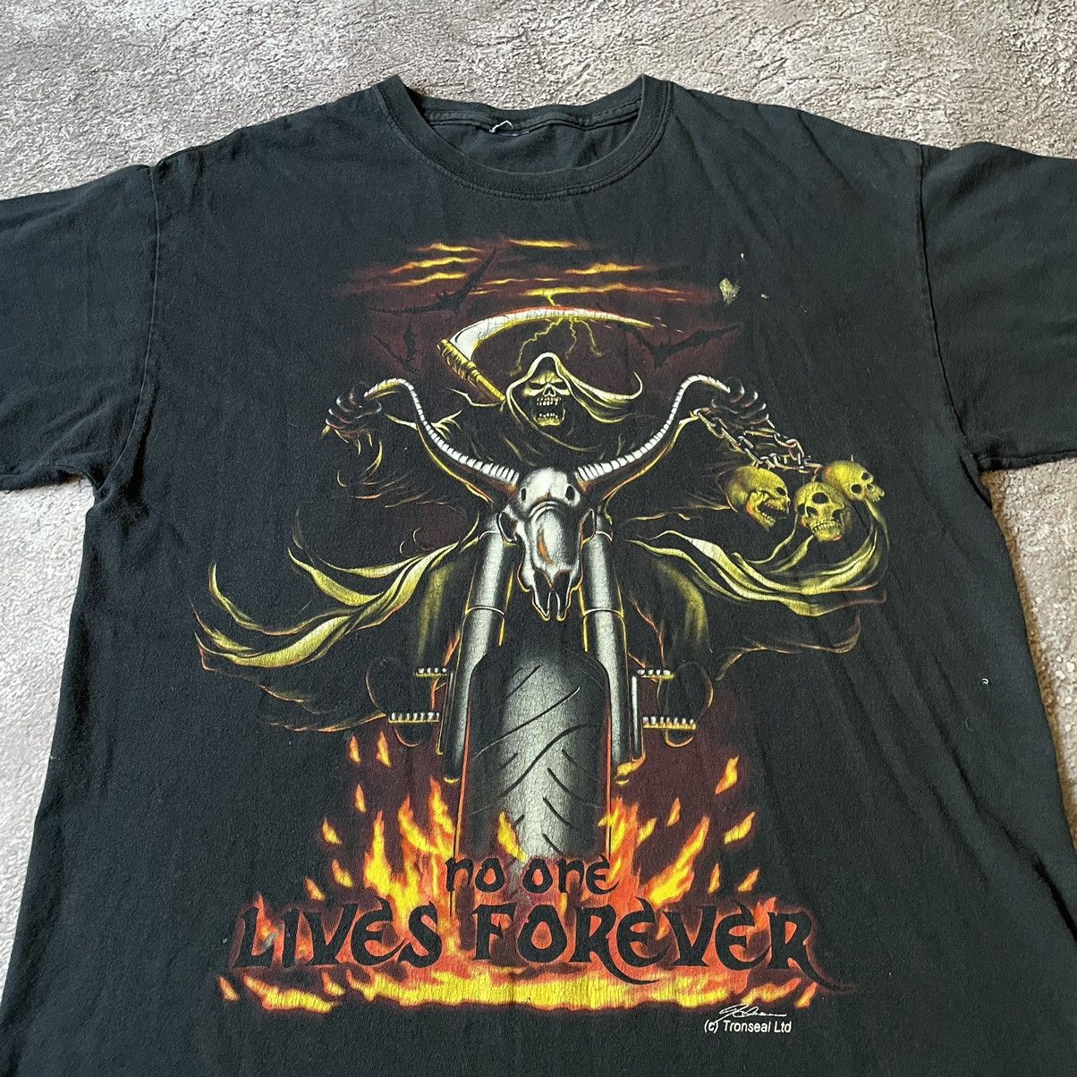 Band Tees Vintage Y2K DEVIL PUNK GOTH CREEPY ABSTRACT ANGRY HORROR TEE Size US L / EU 52-54 / 3 - 5 Thumbnail