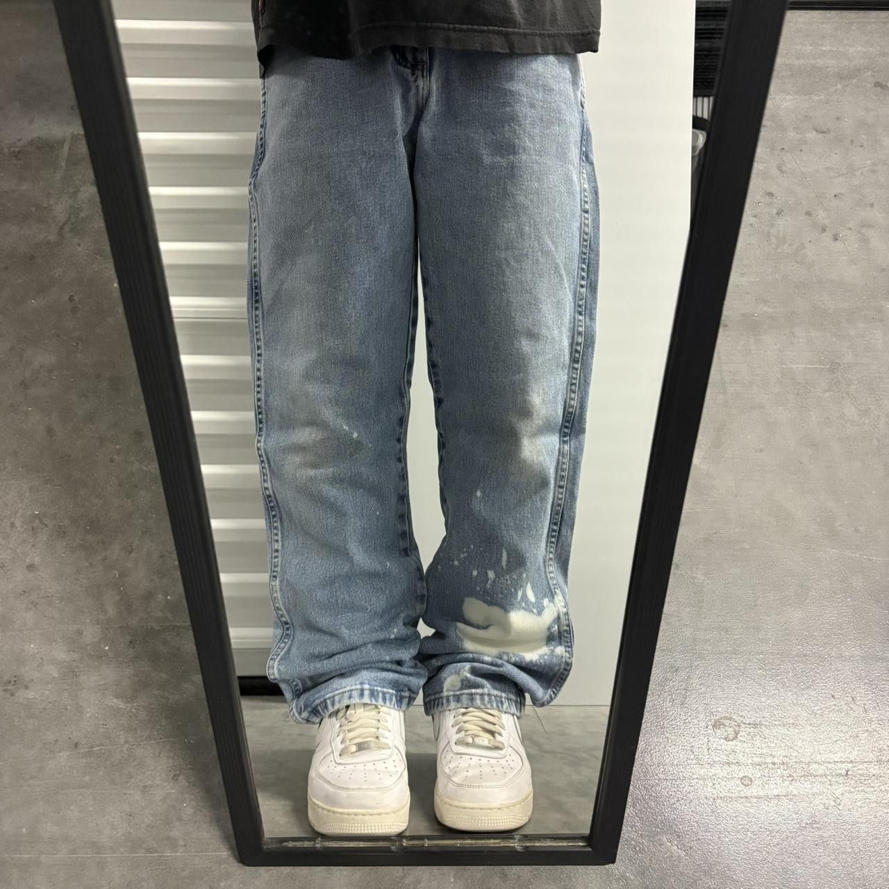 Vintage Crazy Vintage Y2K/2000s Baggy Medium Blue Wash Bleach Splatter Denim Jeans! Size US 34 / EU 50 - 1 Thumbnail