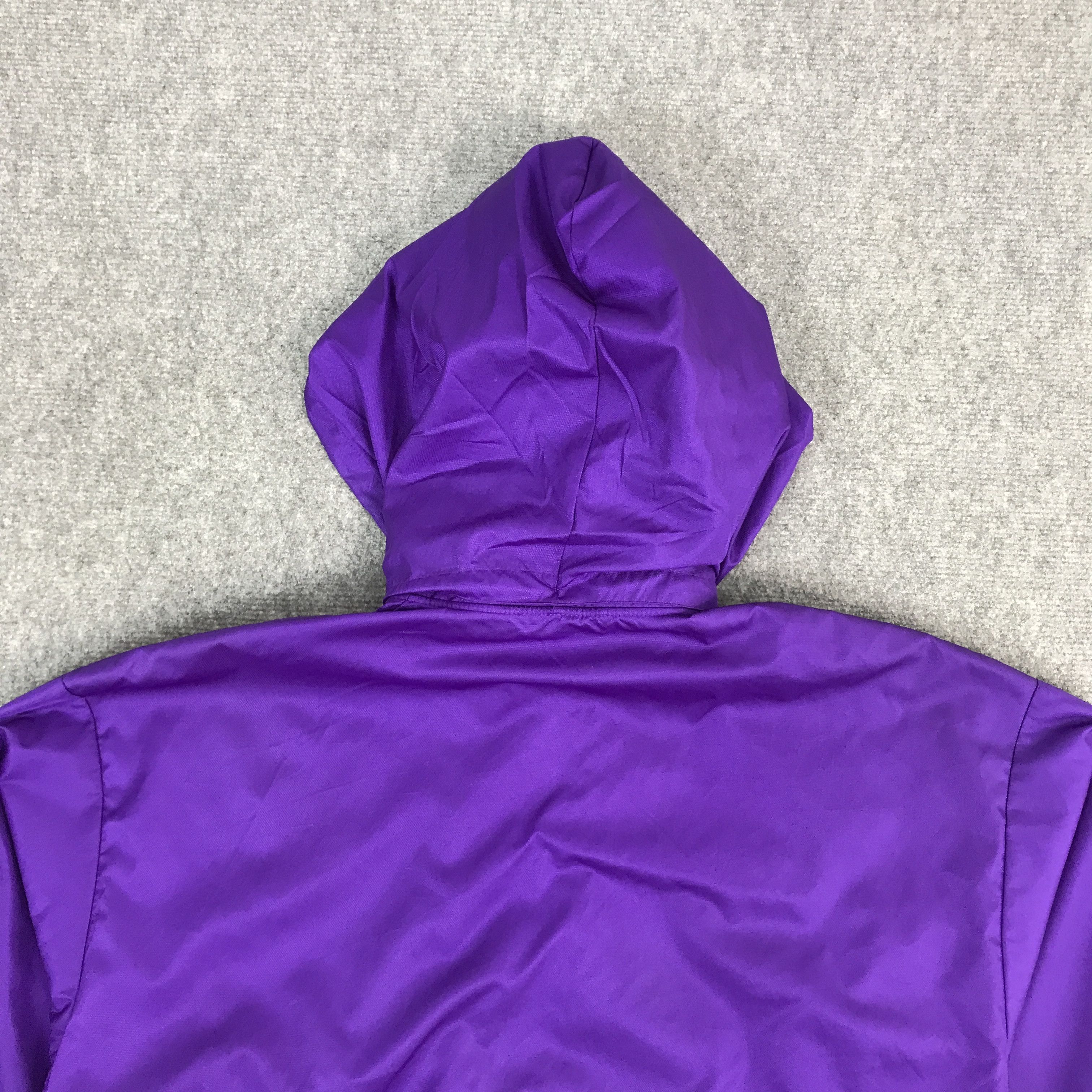 Asics ASICS PURPLE LIGHT JACKET Size US L / EU 52-54 / 3 - 4 Thumbnail