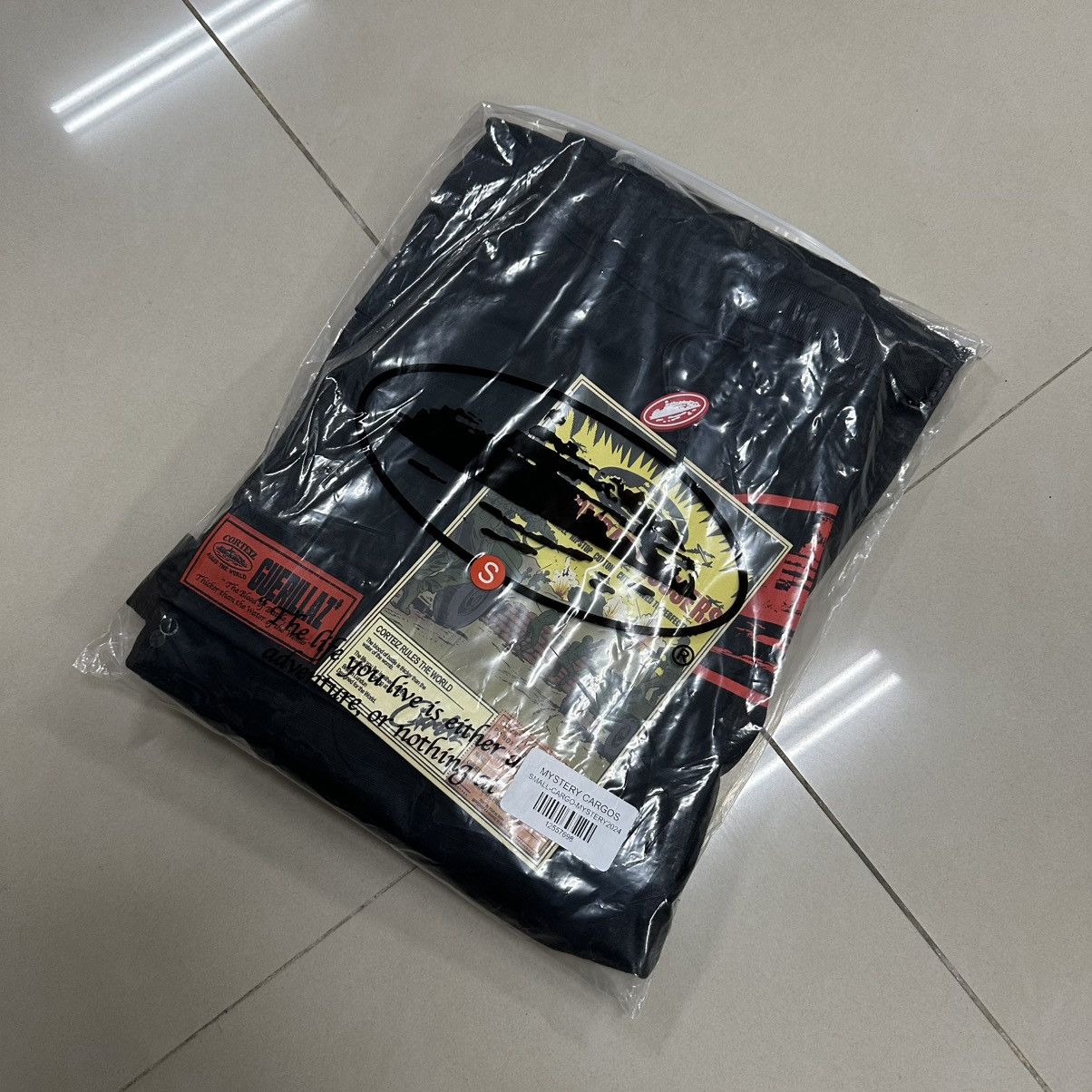 Corteiz Corteiz CRTZ RTW Corteiz Guerillaz Cargo Black Red Pants Size US 28 / EU 44 - 6 Thumbnail