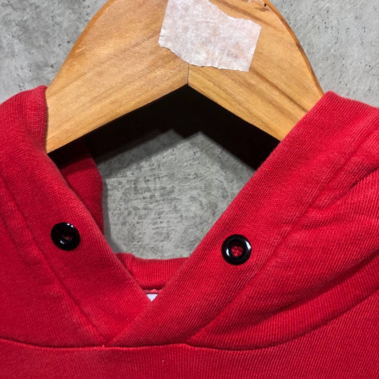 Givenchy Givenchy Distressed Logo pull over hoodie Size US XL / EU 56 / 4 - 3 Thumbnail