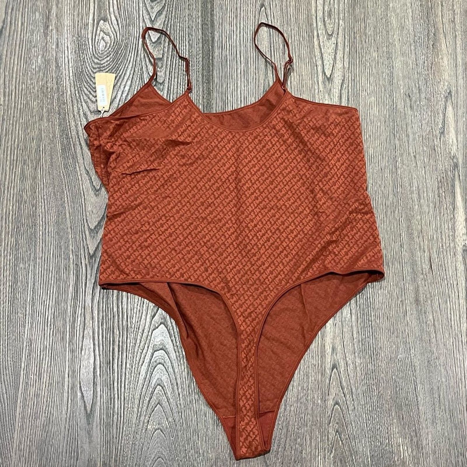 SKIMS NWT Skims Logo Mesh Foil Cami Bodysuit Scoop Neck Thong 4X Size 4XL / US 24-26 - 4 Thumbnail